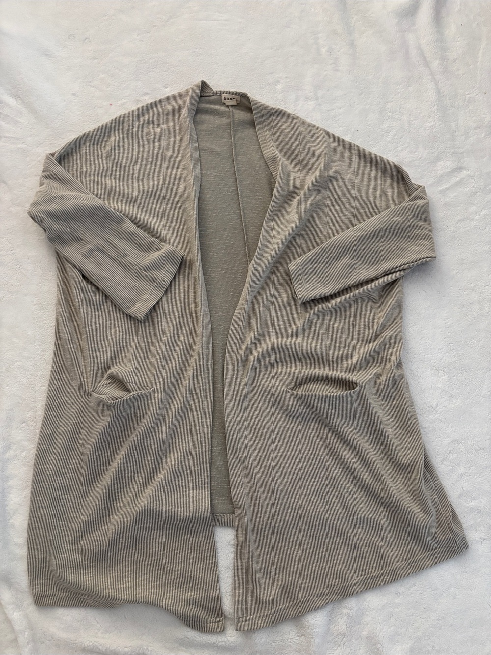 DONNI. Heather Gray Ribbed Knit Top